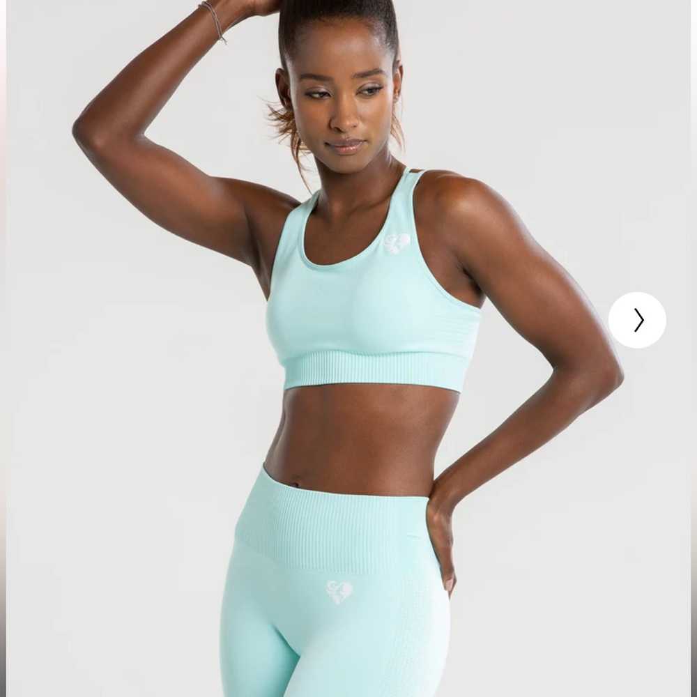 New women’s best sports bra